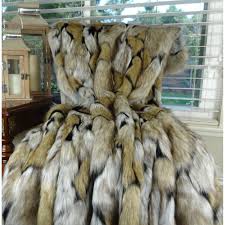 Available in a soft ivory, this modern decorative throw creates a great fashion moment in any room. Thomas Collection Taupe Black Ivory Fox Faux Fur Throw Blanket Handmade In Usa 16484t Overstock 20901803