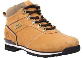 Timberlands come in a variety of different colorways, of course the classic cheese color is by far the most popular but check out some of these outfits and learn how to wear timberland boots. Timberland Schuhe Damen Herren Timberland Boots Campz De