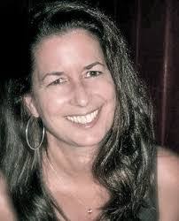 Heather Faris's Instagram, Twitter & Facebook