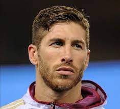 Sui social si è discusso non poco sul taglio di capelli di sergio ramos sfoggiato contro la russia. Pin Em Acconciature