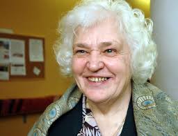 Mary snart med på internet