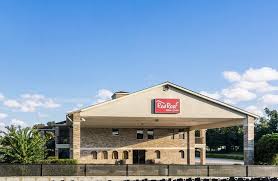 Experience all of the affordable comfort of this family friendly hotel. Red Roof Inn Conroe North Willis 70 8 3 Updated 2021 Prices Hotel Reviews Tx Tripadvisor