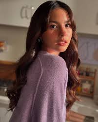 GLOWING KENDRA 😍 Kendra Kramer, the daughter of celebrity couple Chesca  and Doug Kramer, has been wowing her followers with stunning portraits  shared