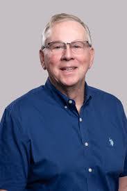 Eric Rust's Instagram, Twitter & Facebook