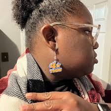 Turning Red inspirierte Ohrringe