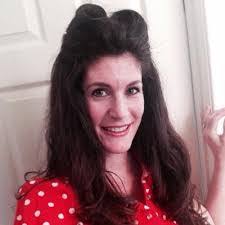 Melanie Marr's Instagram, Twitter & Facebook