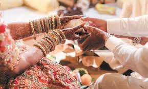 Telangana: Father Dies of Heart Attack Minutes After Performing Daughter's  Kanyadaan