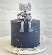 For mineral water, energy drink, vitamin, etc. Liquor Cake Design