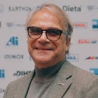 400+ "Roberto D." profiles