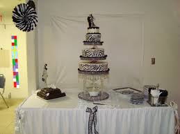 Wedding Cake Table Zebra Napkins And Plates Black And White Forks Wedding Cake Table Zebra Napkins Wedding Cakes