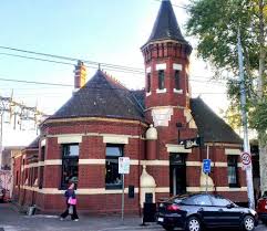 March 20 This Is The Post Office Bar Pizza Establishment It S On Swan Street In Richmond Across The Road From The Corner Ho Corner Hotel Richmond Jazz Bar