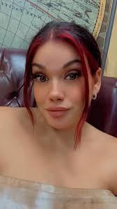 So I guess its time I stop being that weird creep in the corner watching  everything and finally introduce myself. 🤣💜 So HELLO, my name is Jessie  Knowles, I am a mom,