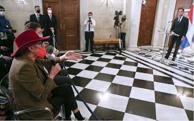 PM bristles at Dutch journalist's accusations of pushbacks |  eKathimerini.com