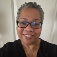 Elise Howard's Instagram, Twitter & Facebook