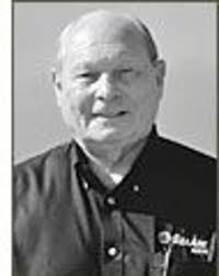 Pat Peacock's Instagram, Twitter & Facebook