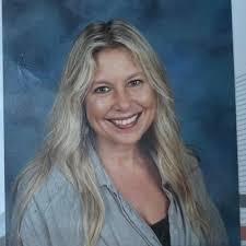 Tracy Acton's Instagram, Twitter & Facebook