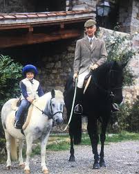 Roccaraso is 21.7 miles away. In Memoriam Fei Pays Tribute To Fei Honorary Vice President Vittorio De Sanctis Ita Fei