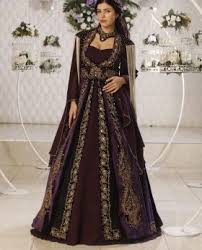 Mor Drape Etek Binalli Dunyanin Heryerinden Bindalli Ve Gelinlik Siparisi Verebilirsiniz Whatsapp 90 554 803 8823 Www E Bindalli Com Kiyafet The Dress Giyim