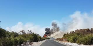 Once ignited, a bushfire then has to traverse the landscape and impact a populated area, where it remains to be seen if the fires of 2019/2020 will alter that conclusion, but according to the abatzoglou. Bushfire Emergency Warning For Nambeelup 97 3 Coast Fm
