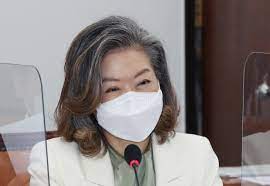 오름신문 정민호 기자 = 한국토지주택공사 직원들의 투기 의혹이 확대되는 가운데 더불어민주당 양이원영 의원의 어머니가 지난 2019년 3기 신도시 예정지인. íŠ¹ìˆ˜ë³¸ ë•… íˆ¬ê¸° ì˜í˜¹ ì–'í–¥ìž ì–'ì´ì›ì˜ ì˜ì› ë¬´í˜ì˜ ì²˜ë¶„ í•œê²½ë‹·ì»´