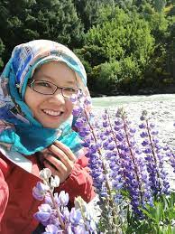 Jika anda berencana untuk berlibur di new zealand di suhu yang sejuk ini, anda hanya perlu mengenakan jaket tipis selama perjalanan. Nikmati Musim Bunga Di New Zealand 2 Pulau V Reka Travel Tours