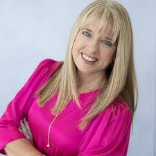 Dennis Canlas's Instagram, Twitter & Facebook