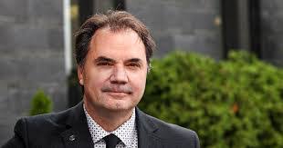 Crystal Marcoux's Instagram, Twitter & Facebook