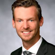 Dr. Christian von Holt