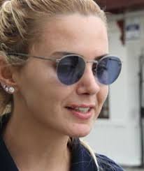 Ünlü erkeklerin estetiksiz hali olay yaratacak! Ece Erken Makyajsiz Resimleri Unlulerin Makyajsiz Hali