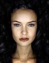 Danielle Fillmore's Instagram, Twitter & Facebook