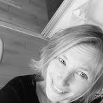 Ursula Platt's Instagram, Twitter & Facebook