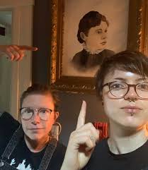 Bethany Farrell (@bethanysunsetart) • Instagram photos and videos