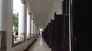 Siti aisyah sejarah berasal dari bahasa arab, yaitu syajaratun yang artinya pohon. Wow Ternyata Segini Jumlah Pintu Di Lawang Sewu Semarang Tribun Jateng