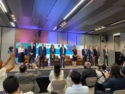 El partido naranja no conquistó ni uno solo de los 26 distritos locales en competencia. Se Ven Las Caras Los 4 Punteros A La Gubernatura Aseguran Que Nuevo Leon Esta En Crisis