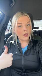 Alyssa Redd's Instagram, Twitter & Facebook