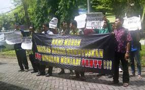 Po bus pariwisata yogyakarta terpercaya, melayani rental dan sewa bus jogja murah jenis minibus (microbus), medium bus, big bus dan bus tentu tak perlu bingung saat akan mencari tempat sewa bus pariwisata jogja. Mantan Pekerja Trans Jogja Gelar Aksi Di Halaman Pn Yogya Tribun Jogja