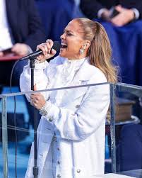 27 апреля 2021, 03:59:46 utc 1 день назад. Jennifer Lopez At The 2021 Inauguration Jenniferlopez