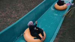 The theme park and water park are very fantastic, no only my kids like it, my husband and myself also enjoyed a lot. La Stella Waterpark Starhill Golf Country Club Youtube