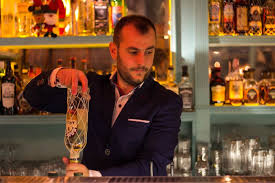 Best Bartending Course In Mumbai In 2020 Bartender In Mumbai Bartending School