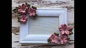 Give your mirror a unique look with these incredible diy mirror frames ideas. How To Decorate A Picture Frame With Flowers Como Decorar Tu Portaretrato Con Flores Youtube