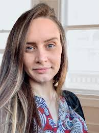 Emily Mathes's Instagram, Twitter & Facebook