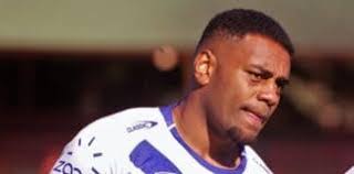 Cameron Gillard's Instagram, Twitter & Facebook