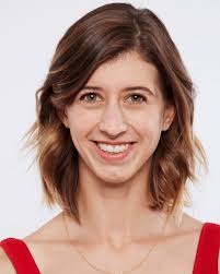 After eight years in classes at COCA, distinguished alumni Lindsey Jones  learned about community, resiliency, and the art of being vulnerable in her  craft. Today, Lindsey is an adjunct professor, Cunningham Technique