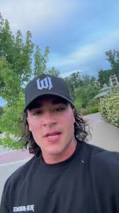 Do You Like Bodybuilders I Like Scrawny Guys Beach