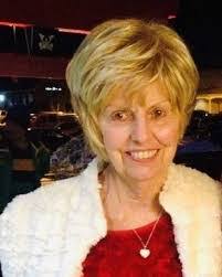 Deanna Stroud's Instagram, Twitter & Facebook