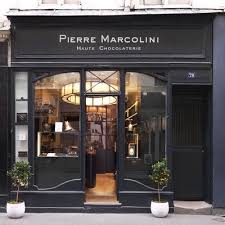 Le Chocolat Alain Ducasse La Maison Du Chocolat Pierre Marcolini 3 Nouveaux Temples Pour Le Dieu Cacao Design Interieur Salon Facade Restaurant Facade Boutique
