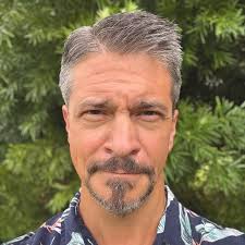 Brian Fore (@lifeloveandlaughterphotography) · Hilo, HI