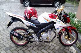 Touring vixion jari jari ~ edisi tourwis dan menghadiri anniversary. Teknik Modifikasi All New Vixion Jari Jari Ukuran 17 Inchi Gaya Thai Look Style