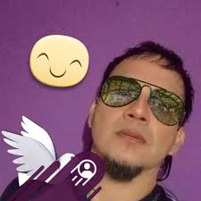 𝗟𝗟𝗘𝗚𝗢́ 𝗘𝗟 '𝗣𝗥𝗢𝗙𝗘'! Paulo Autuori ya se encuentra en la capital  peruana para cerrar su vínculo con #SportingCristal e intentar recuperar  terreno tanto en la #Liga1 como en la #CopaLibertadores. Los hinchas