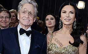 View complete tapology profile, bio, rankings, photos. Catherine Zeta Jones 49 Und Michael Douglas 74 Haben Das Neue Haus Fur 4 5 Millionen Dollar Gekauft Das Sich Nur 40 Kilometer Ausserhalb Von Manhattan Befindet Nachrichten Kann 2021